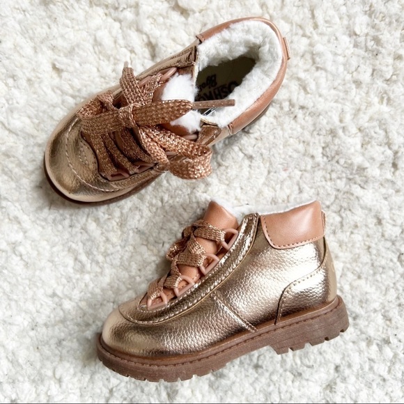 OSHKOSH: Kids Rose Gold Faux Sherpa Lined Boots Sz 7 - Picture 10 of 10
